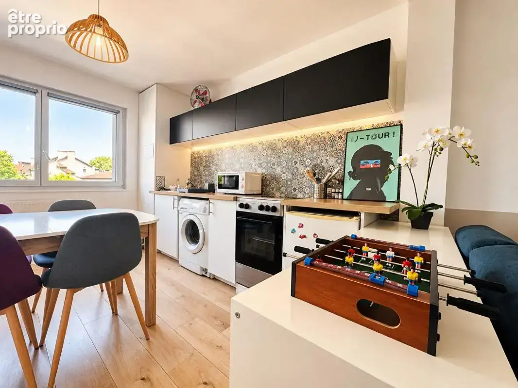 Immeuble Saint Sebastien Sur Loire : Commerce + 2 studios + colocation T4 - photo 14