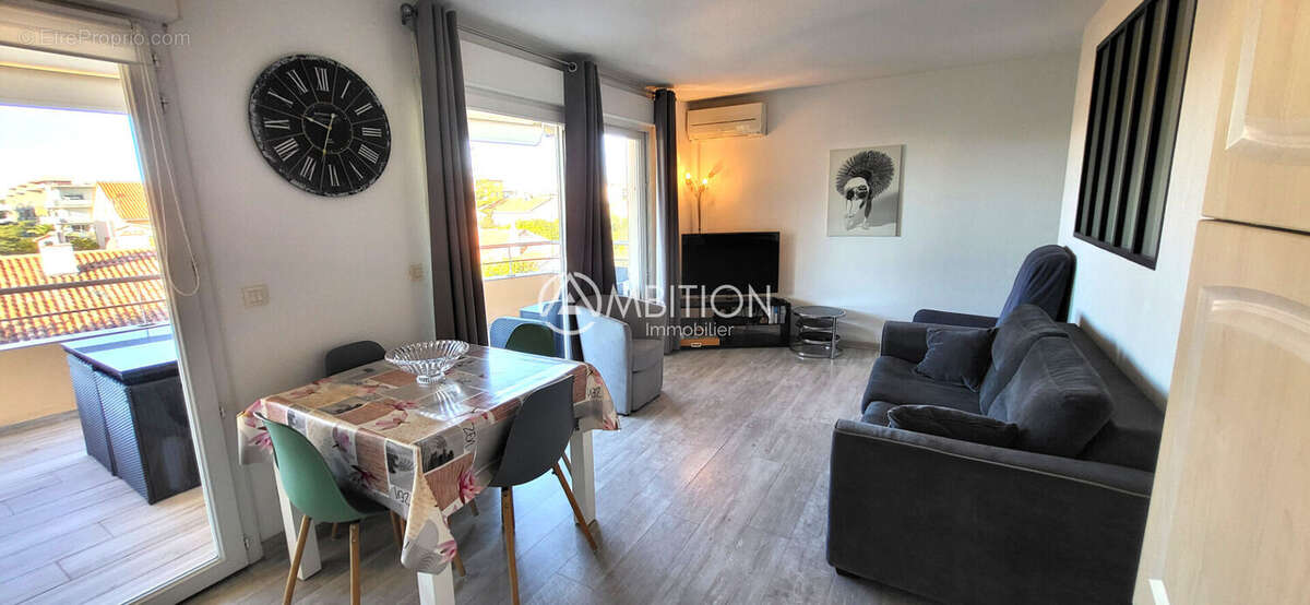 Appartement à FREJUS
