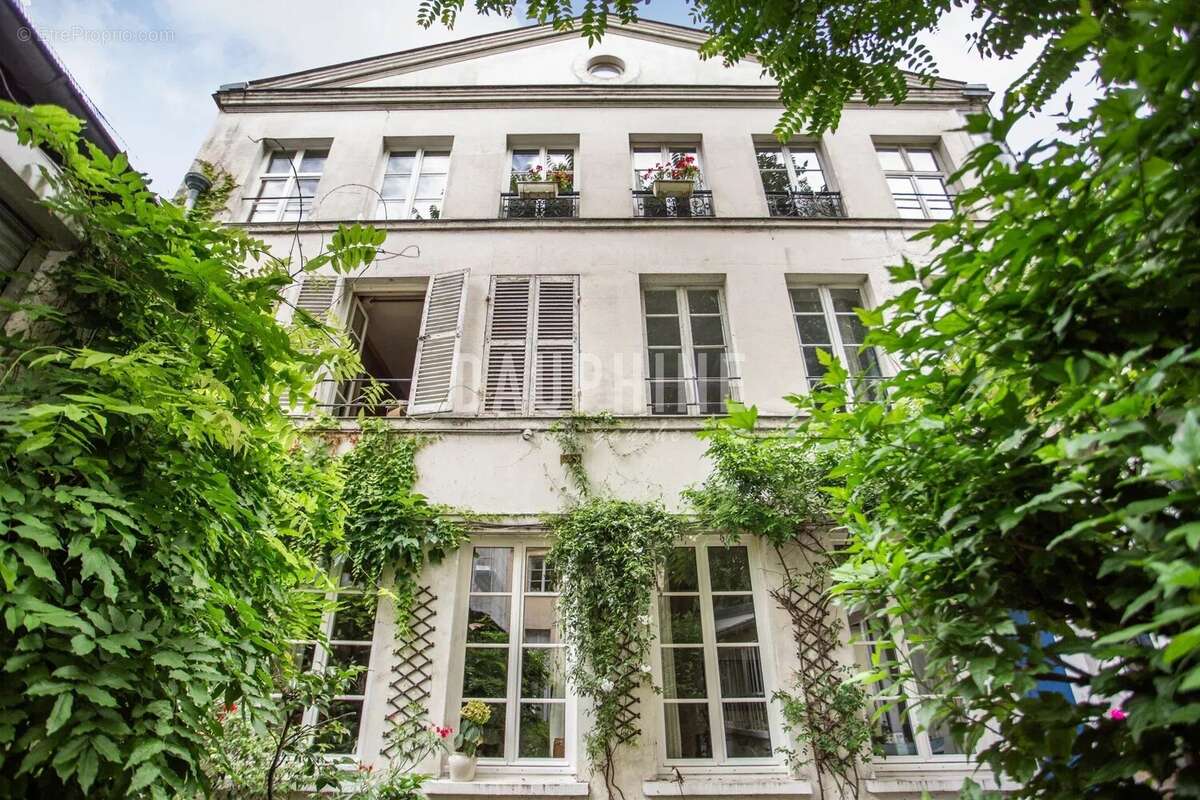 Appartement à PARIS-5E
