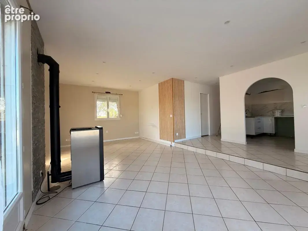 Saint Symphorien sur Saône, Maison de 120,87 m² , 4 chambres, double garage, terrain 696m² - photo 22