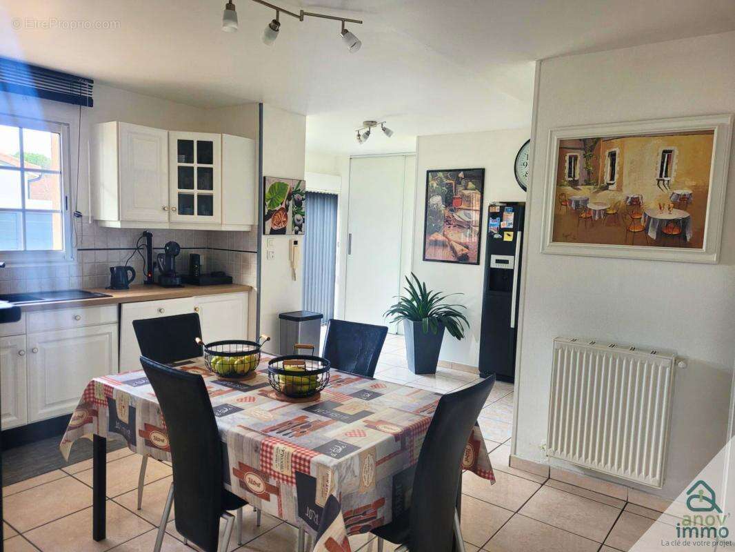 Maison à LABARTHE-SUR-LEZE