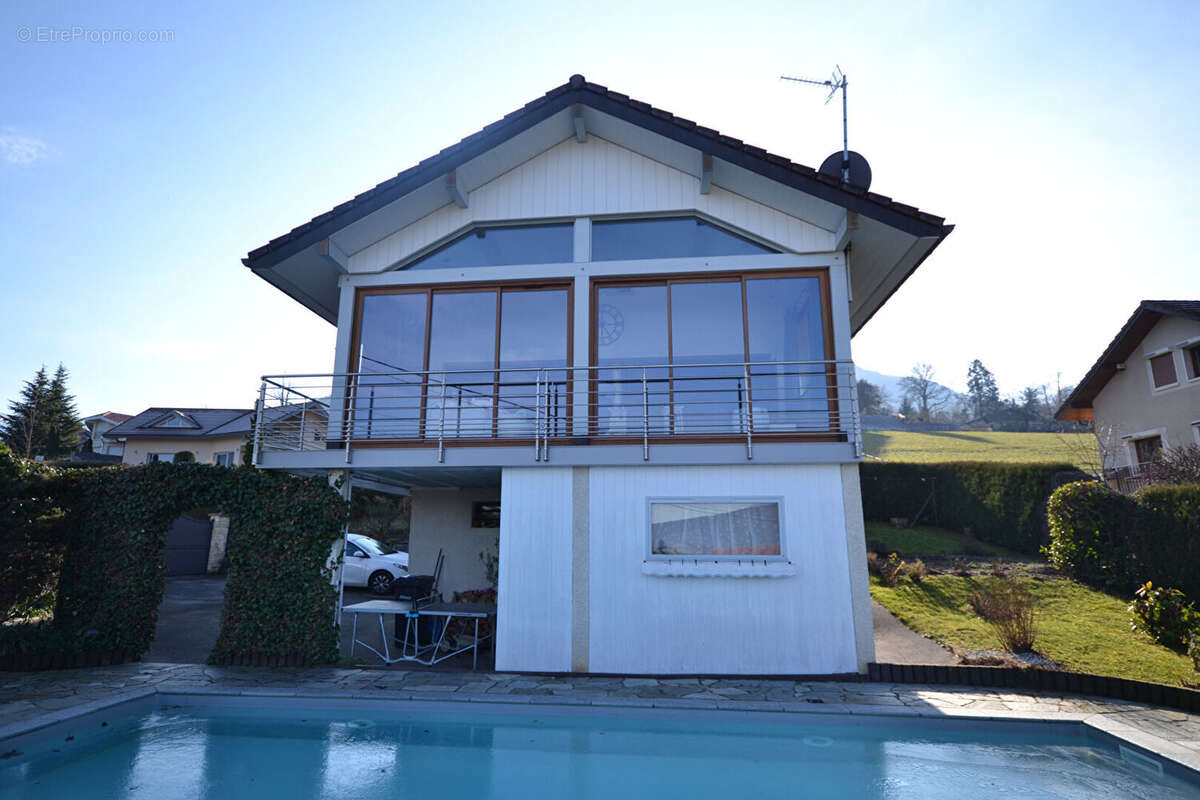 Maison à SAINT-JORIOZ