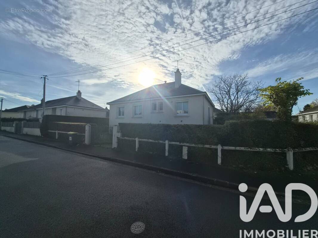 Photo 1 - Maison à TOURS