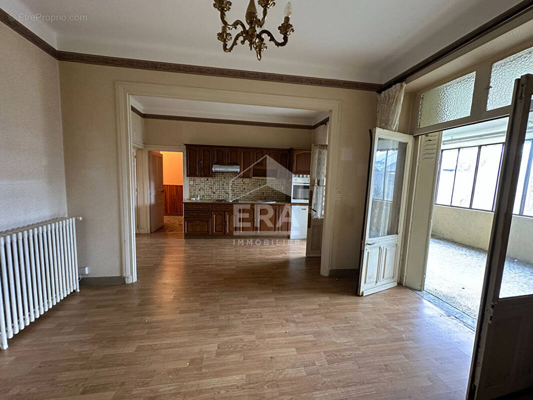 Maison à SAINT-MAUR