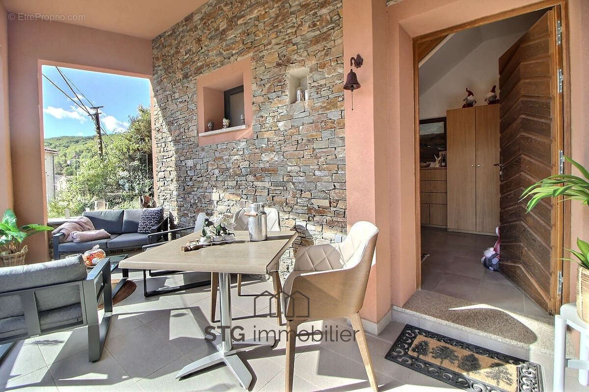 Vente maison T5 avec studio à Bastelica - photo 22