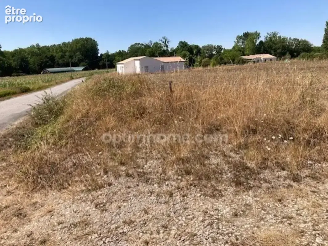 Terrain à vendre de 4 992,00 m² SAINT LOUP (17) - photo 7