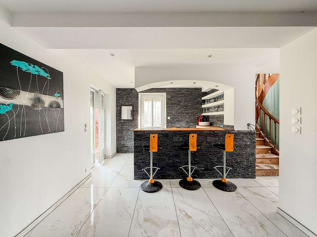 Photo 8 - Maison à MEHARICOURT