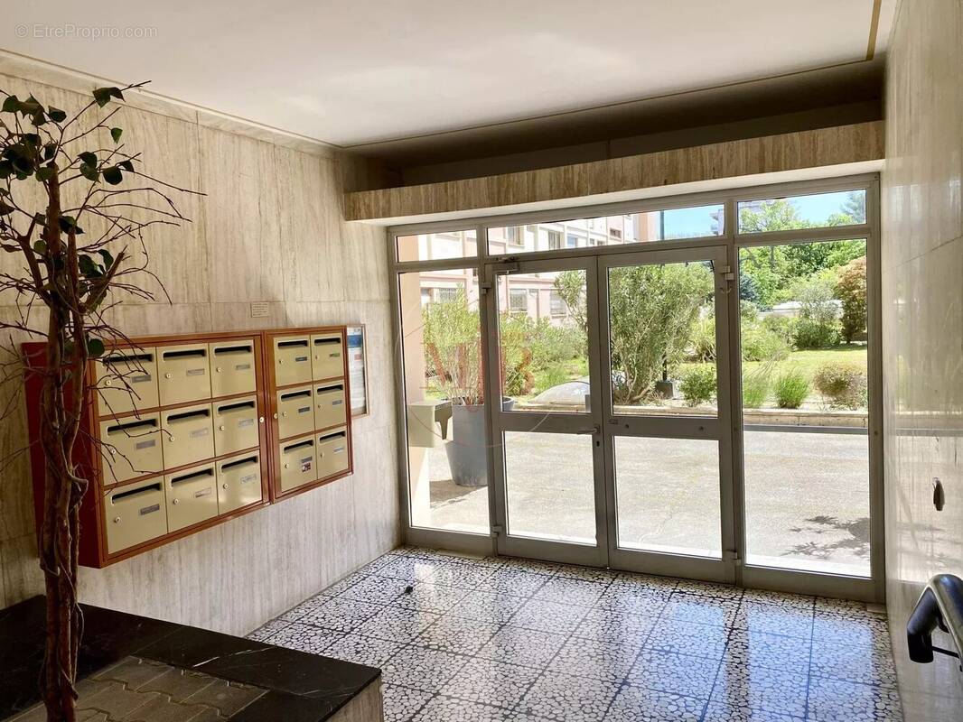 Appartement à AIX-EN-PROVENCE