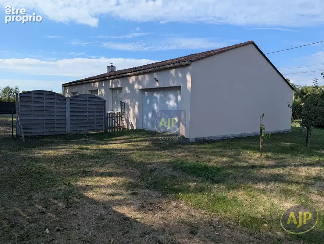 Maison 3 chambres  en village Monnieres. - photo 16