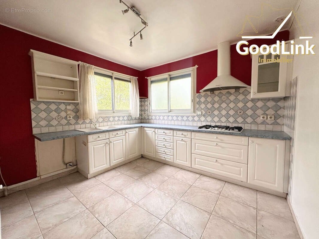 Maison à MILLY-LA-FORET