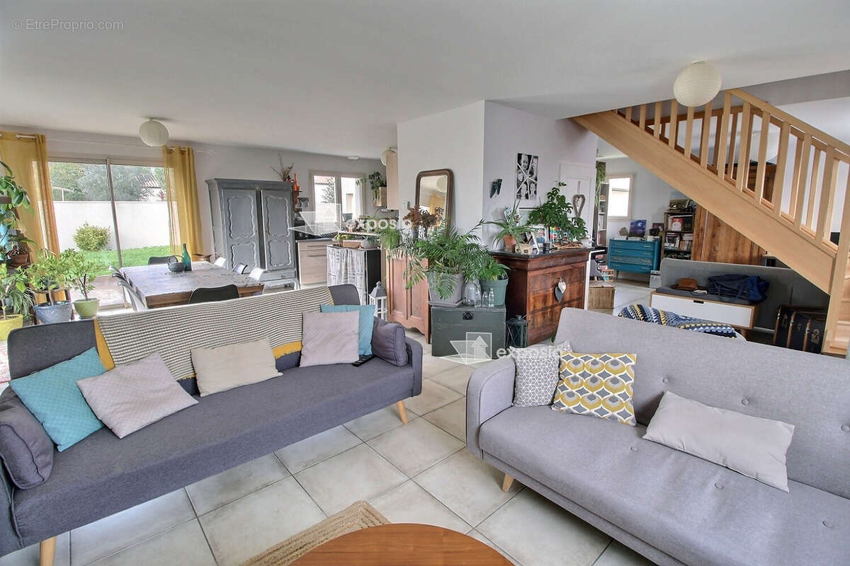 Maison à SAINT-SYMPHORIEN