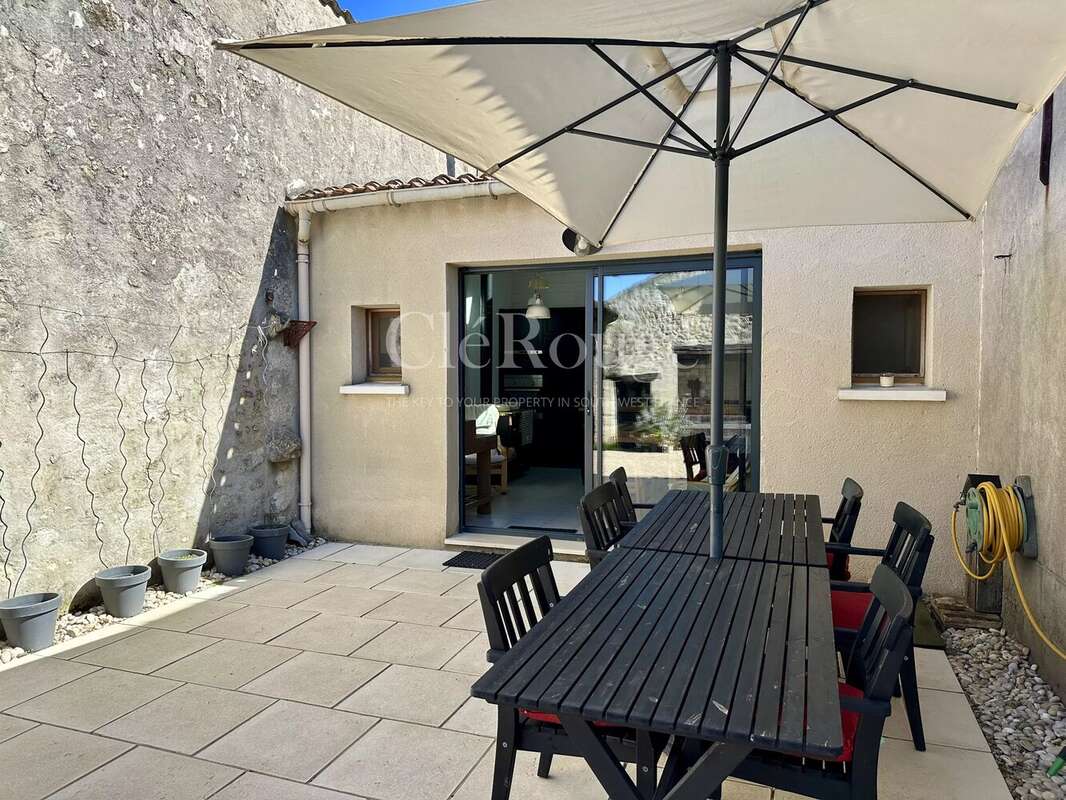 Maison à GENSAC