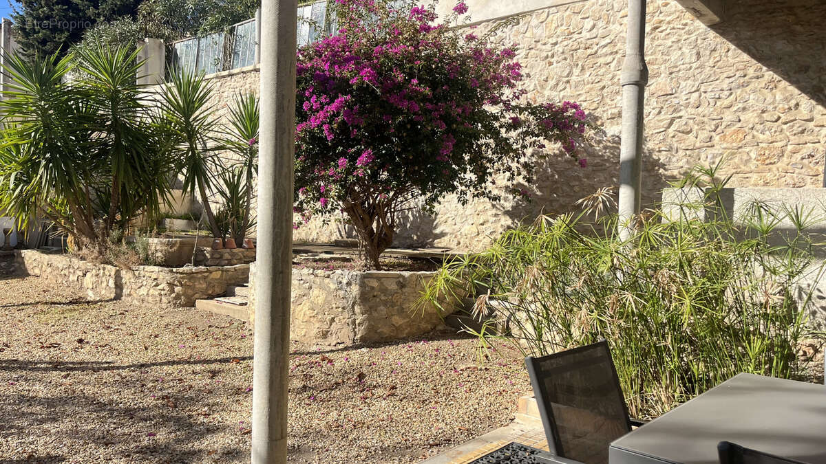 Appartement à NIMES