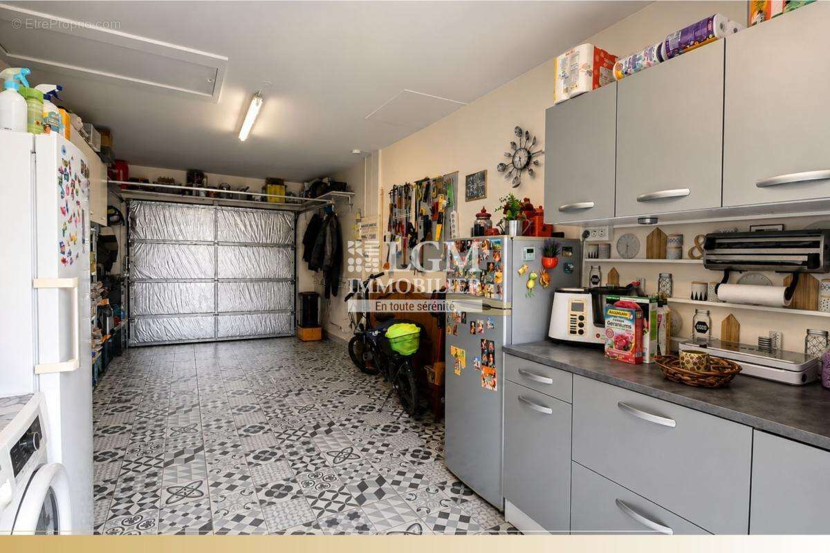 Calais – Petit Courgain – Plain-pied indépendant 3 chambres avec jardin et garage - photo 11