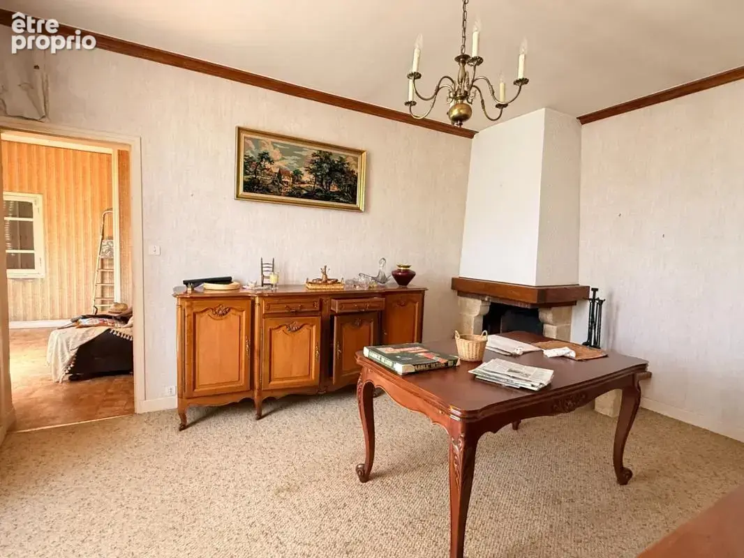 EN EXCLUSIVITE ! Maison en pierre de 136m², 2 garages sur terrain de 950m² 71 500 € - photo 6