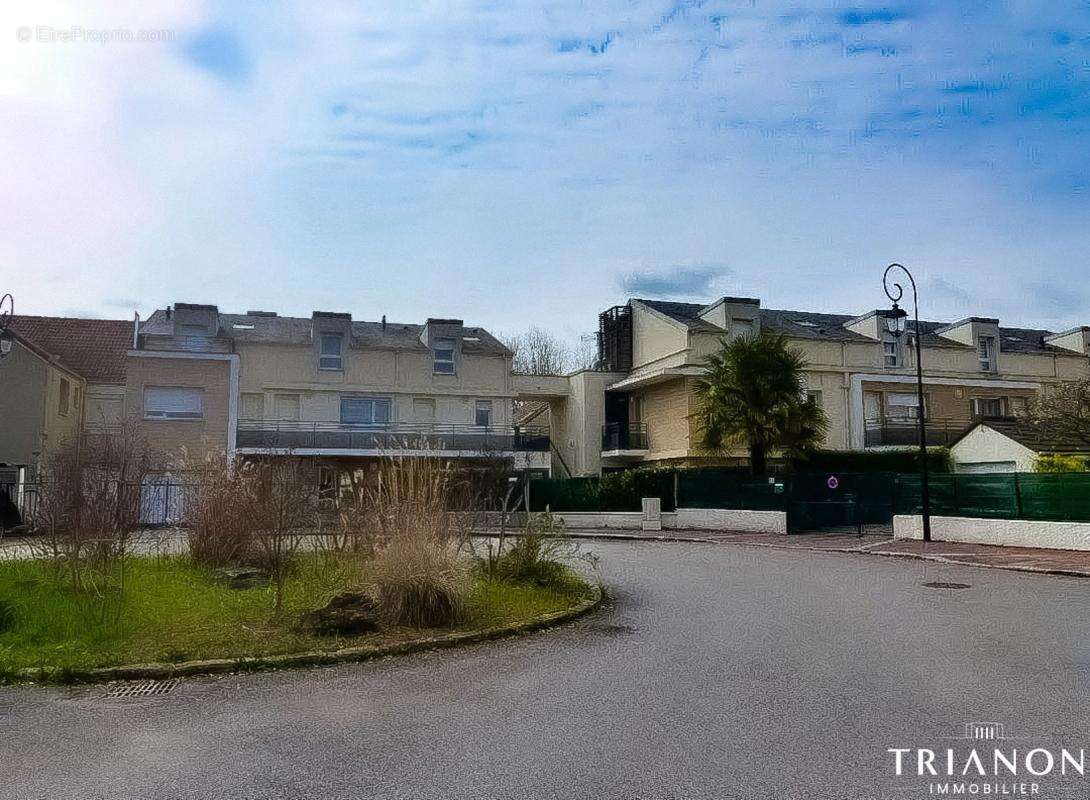 Appartement à MAISONS-LAFFITTE