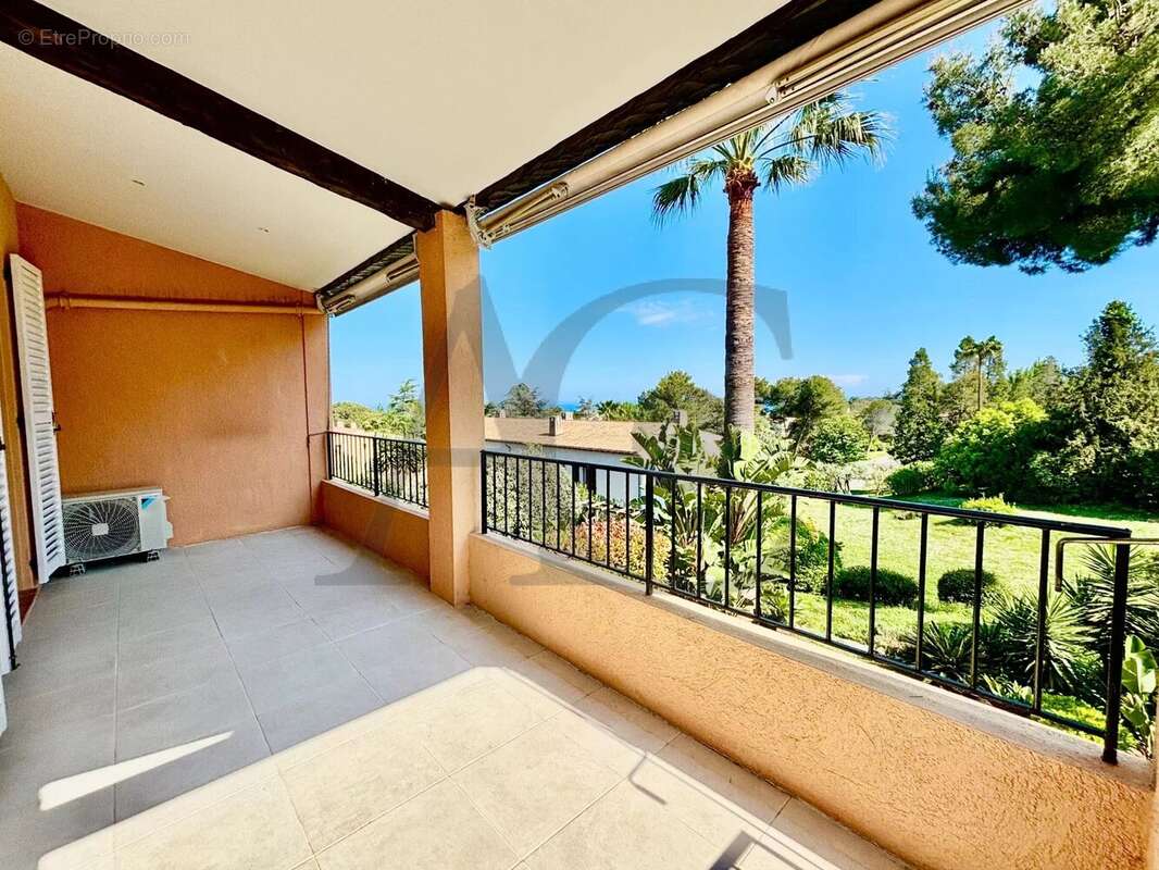 Appartement à VILLENEUVE-LOUBET