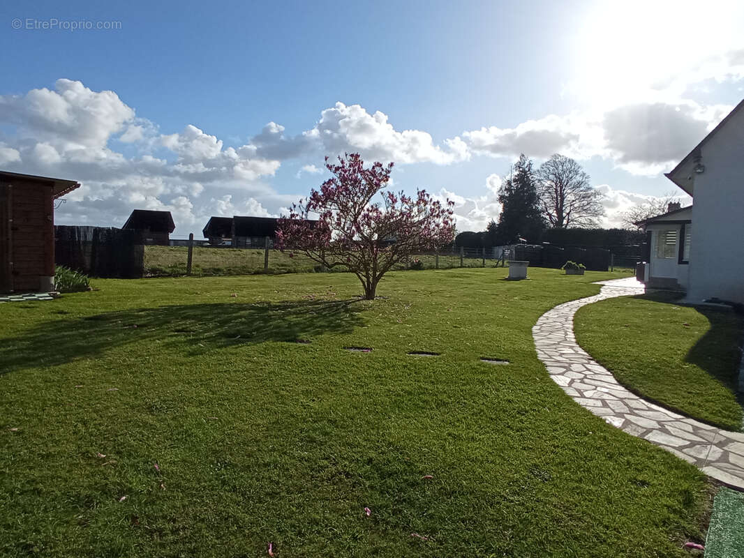 Maison à LE NEUBOURG