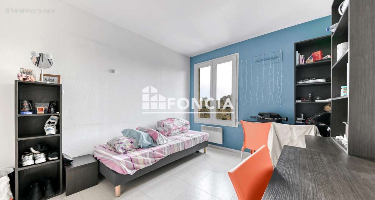 Appartement à BRON