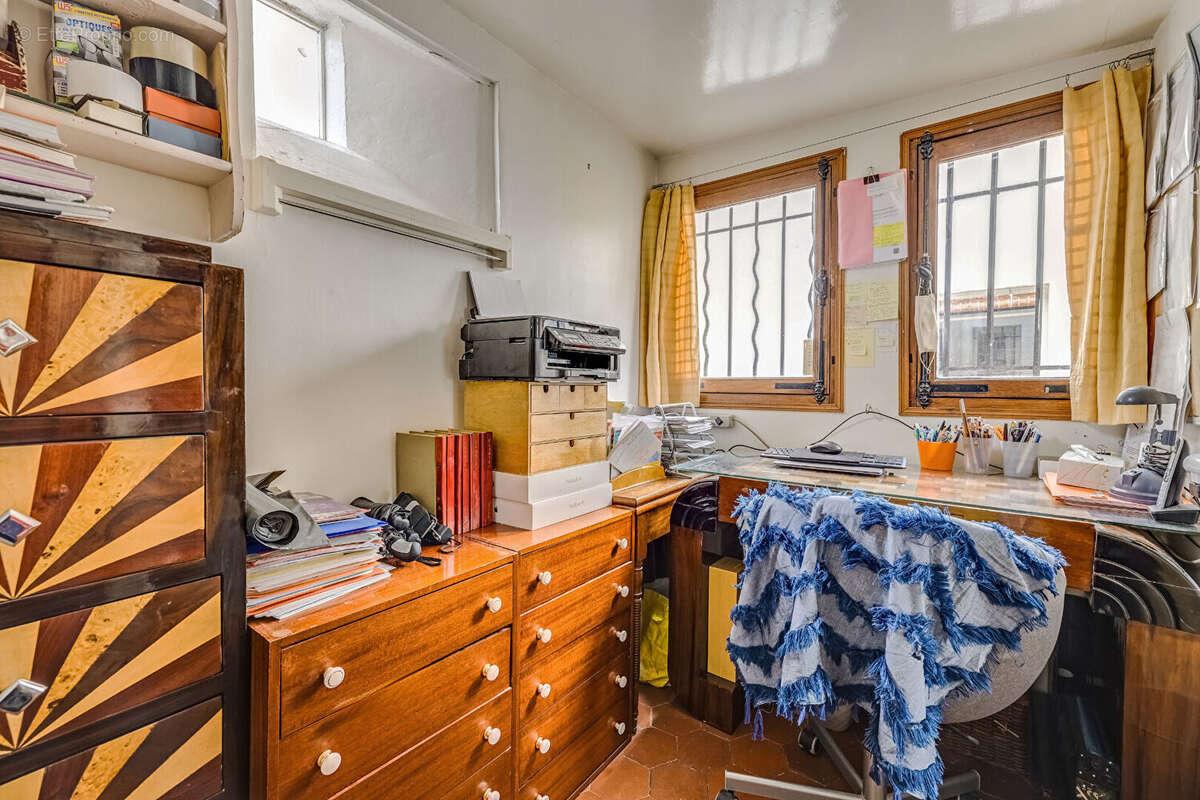 Appartement à PARIS-2E