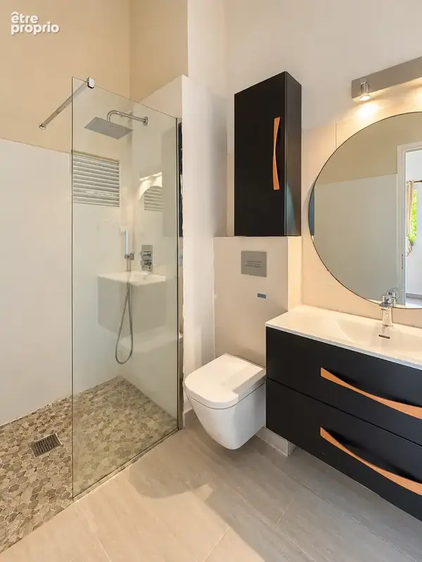 Maison 5 pièces avec studio attenant à rénover, piscine   Bel Air Desrozières, Petit-Bou - photo 6