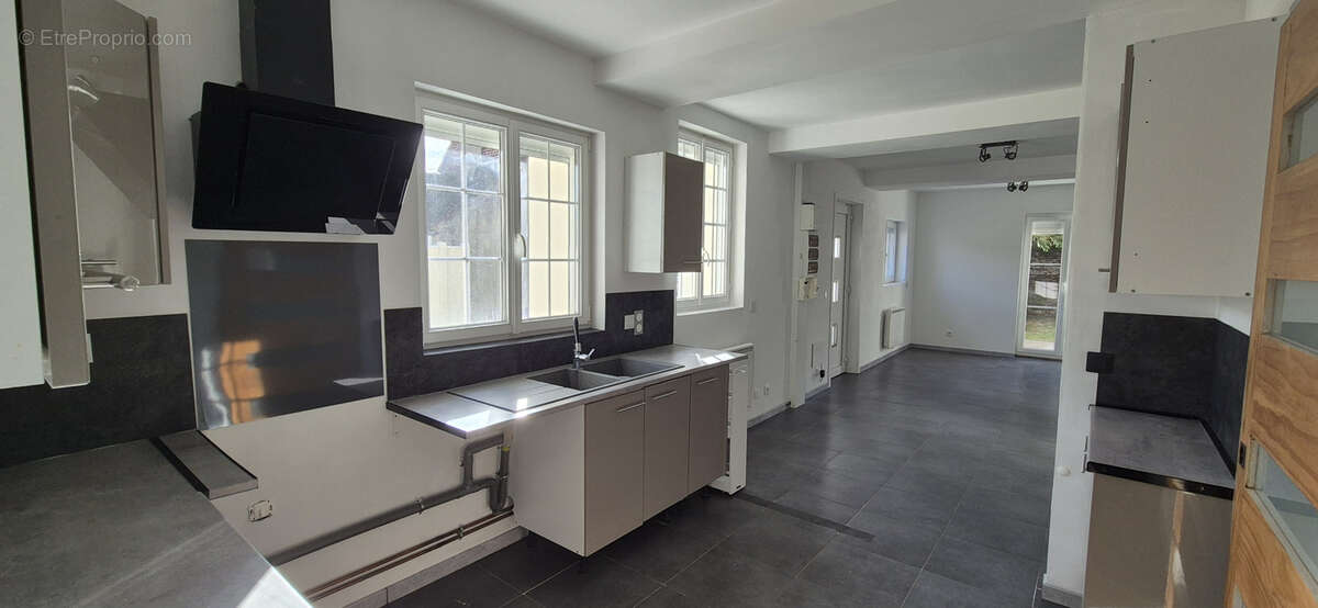 Maison à ROCHY-CONDE