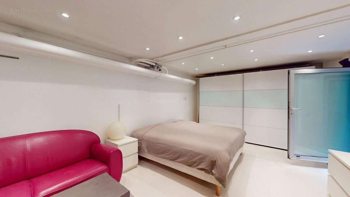 Appartement à PARIS-19E