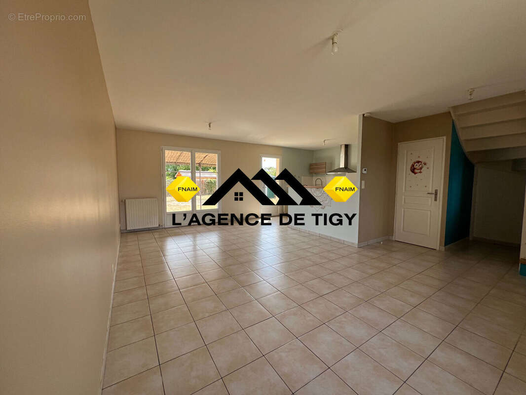 Maison avec garage et jardin à Tigy ideal investisseur ou premier achat - photo 3