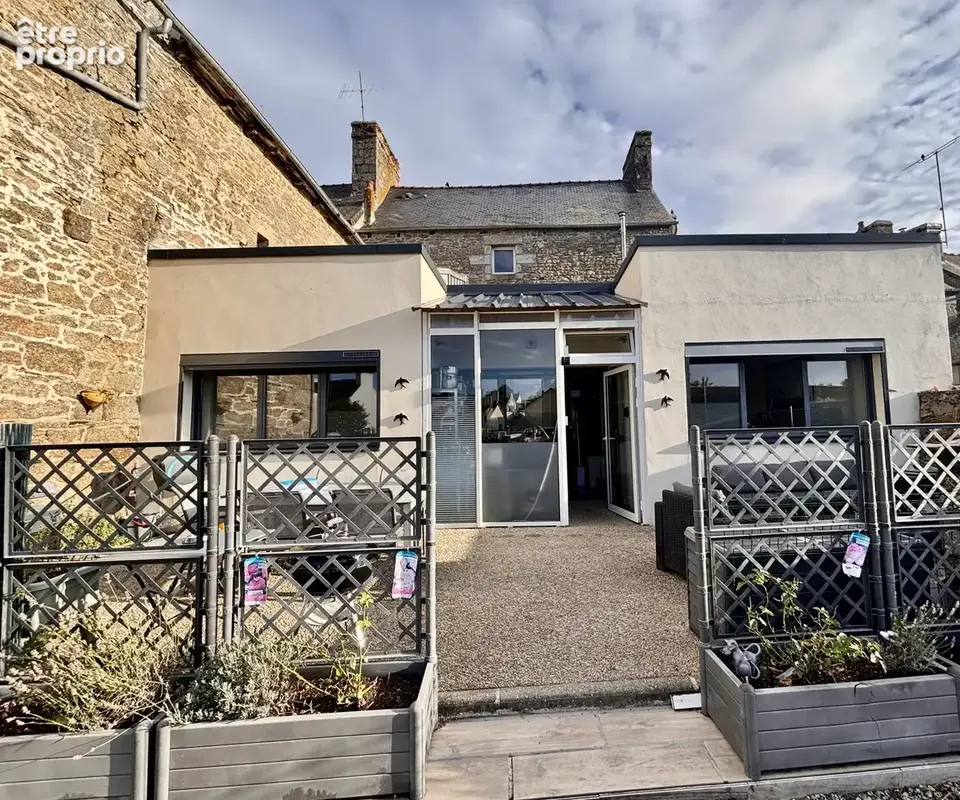 Maison 5 pièces 153 m² à vendre à Saint-Nicolas-Du-Pelem (22480) - photo 8