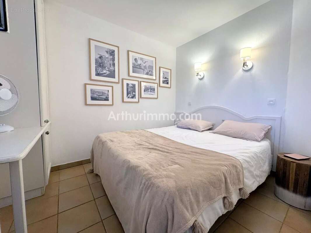 Appartement à GRIMAUD