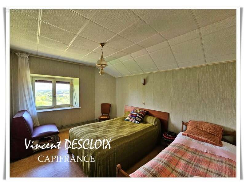 Maison à MONTSAUCHE-LES-SETTONS