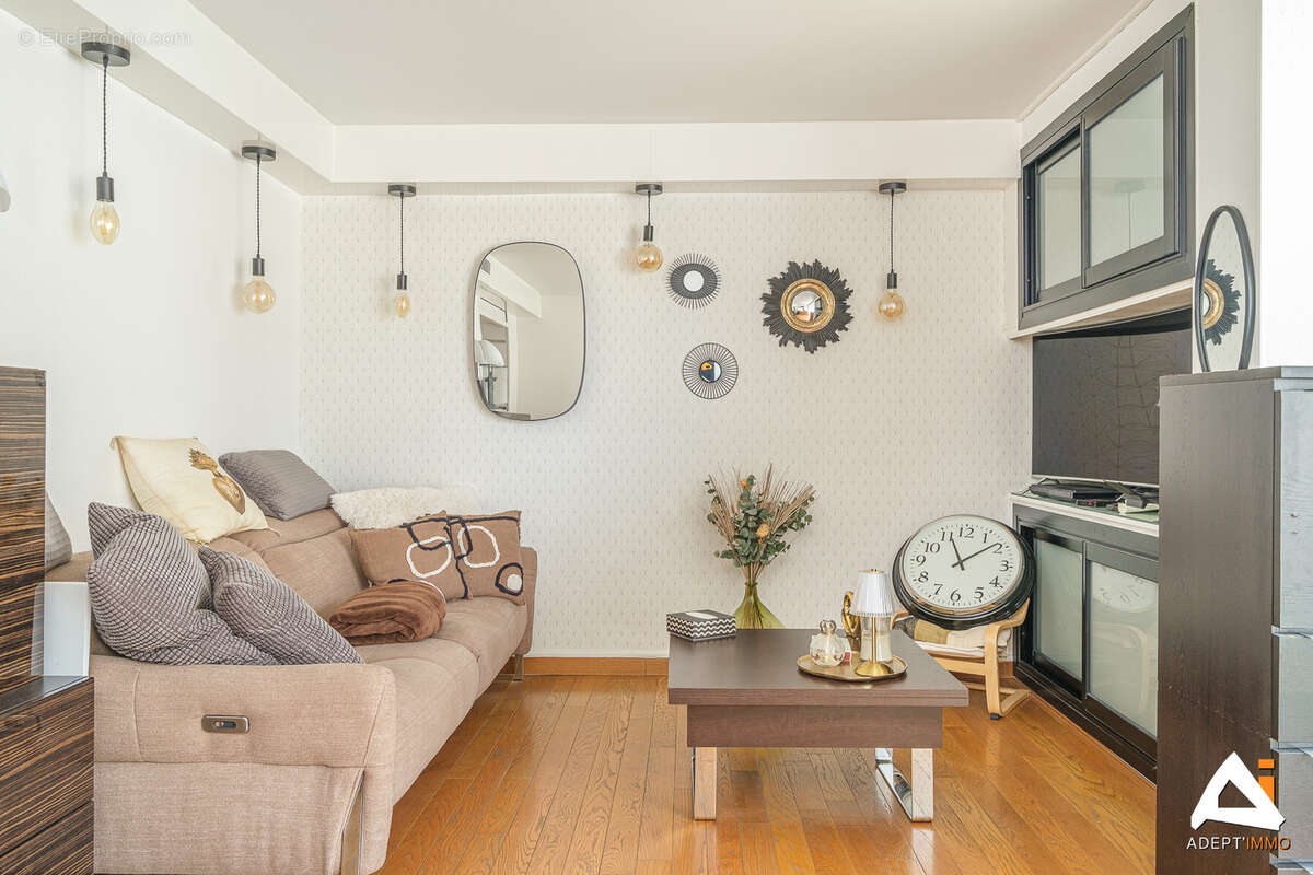 Appartement à MARSEILLE-7E