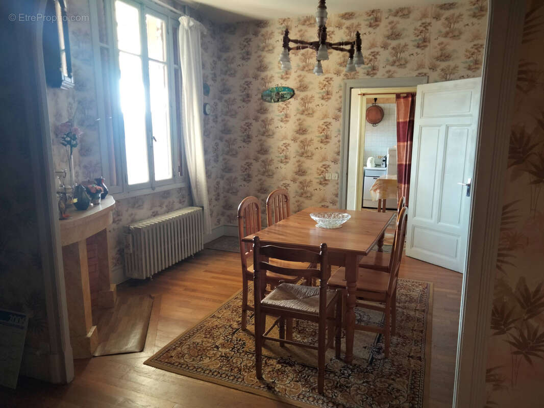 Maison à DECIZE