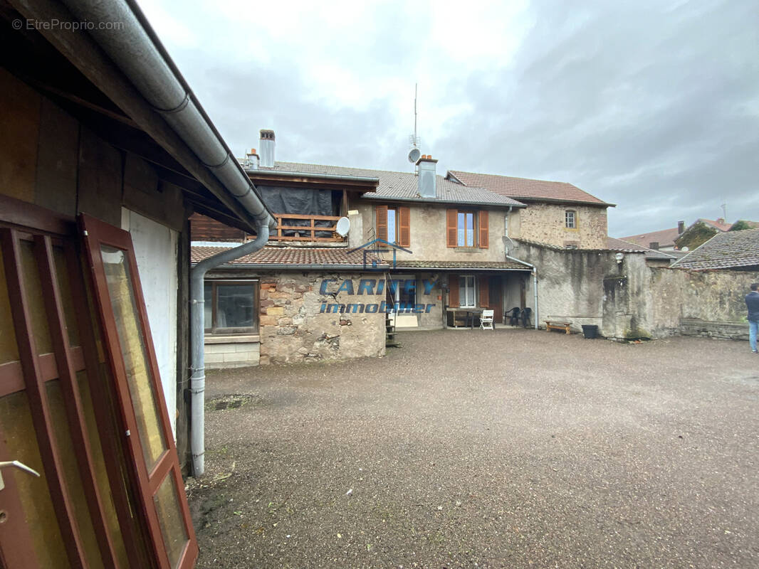 Appartement à MELISEY