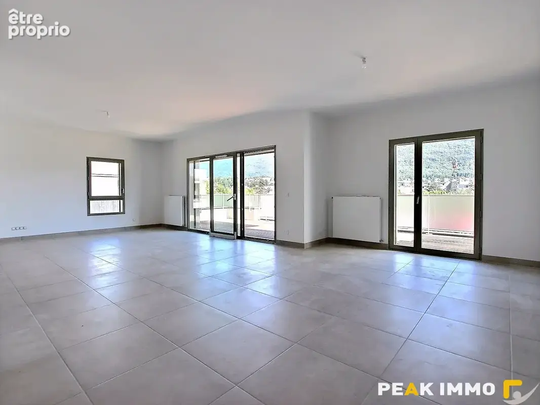 Appartement 4 pièces de 113 m2 - ANNECY-LE-VIEUX - photo 2