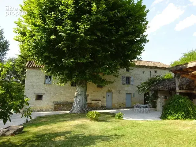 Maison à CASTELNAU-MONTRATIER