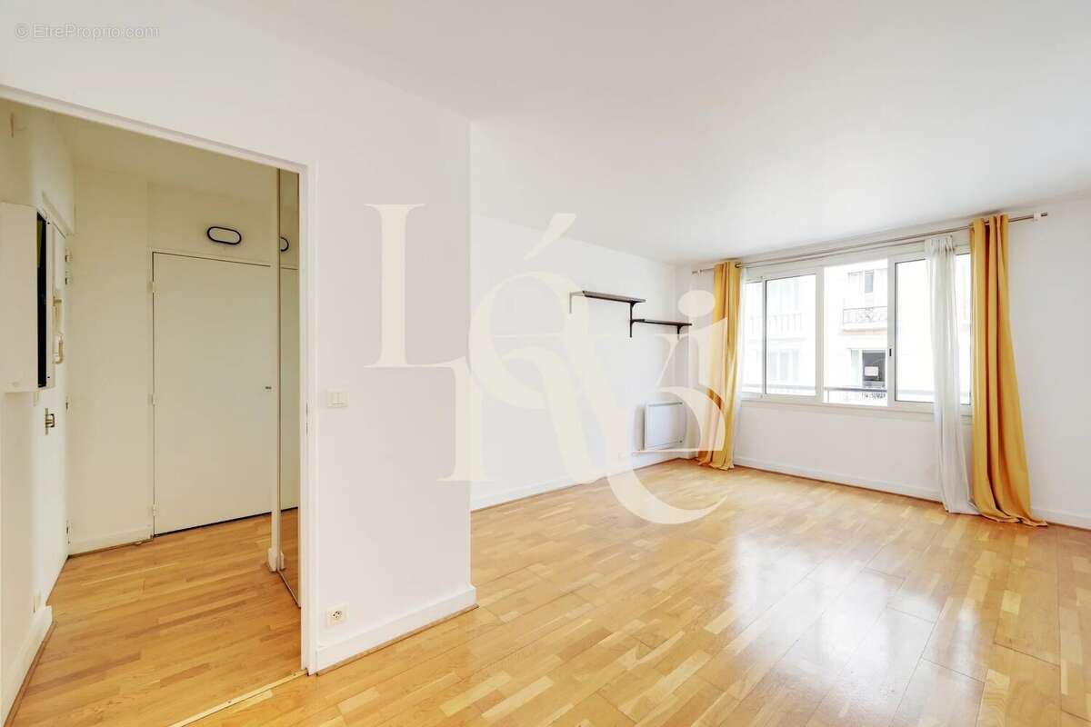 Appartement - 2 pièces - 42,55m2 - photo 2