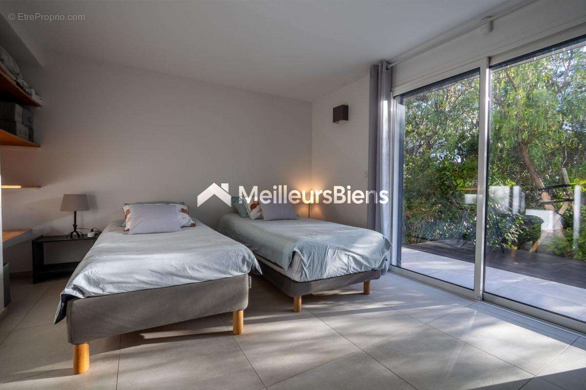 Maison à SAINT-RAPHAEL