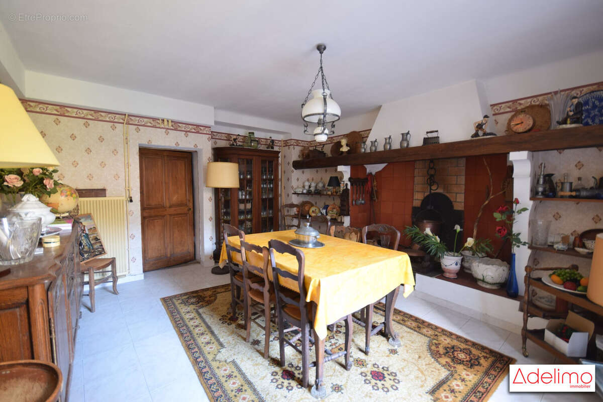 Maison à GENERARGUES