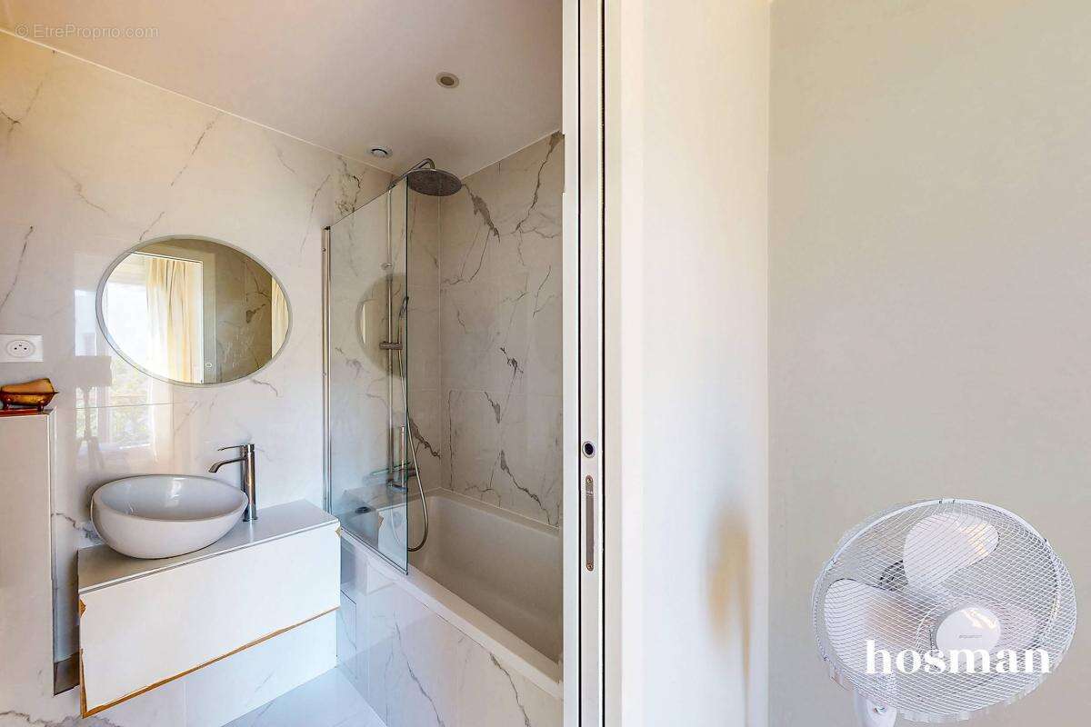 Appartement à PARIS-19E