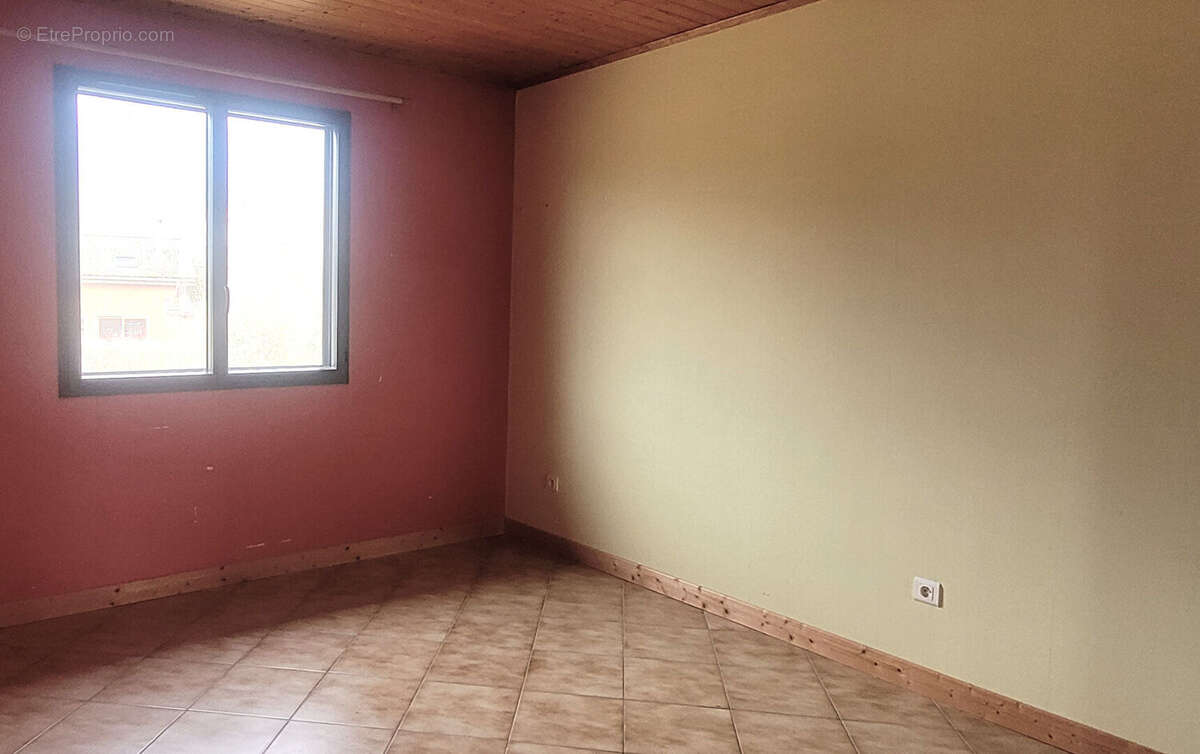 Maison à BELLEGARDE-SUR-VALSERINE