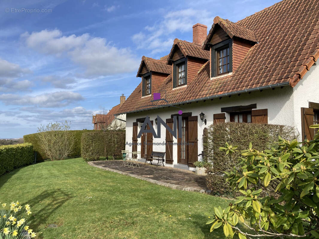 Maison à ROUXMESNIL-BOUTEILLES