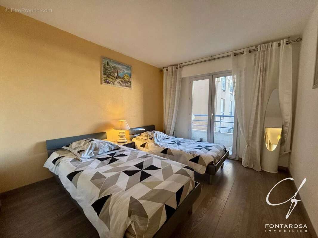 Appartement à FREJUS