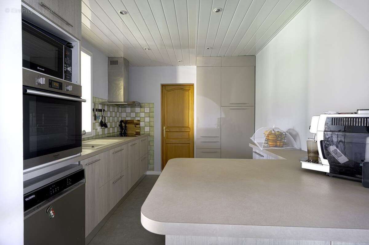 Maison 112 m² à Pessac  - photo 4
