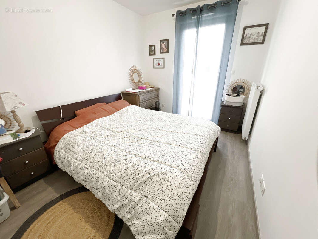 Appartement à SAINT-LAURENT-DE-MURE