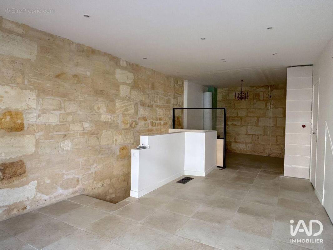 Photo 1 - Commerce à BORDEAUX