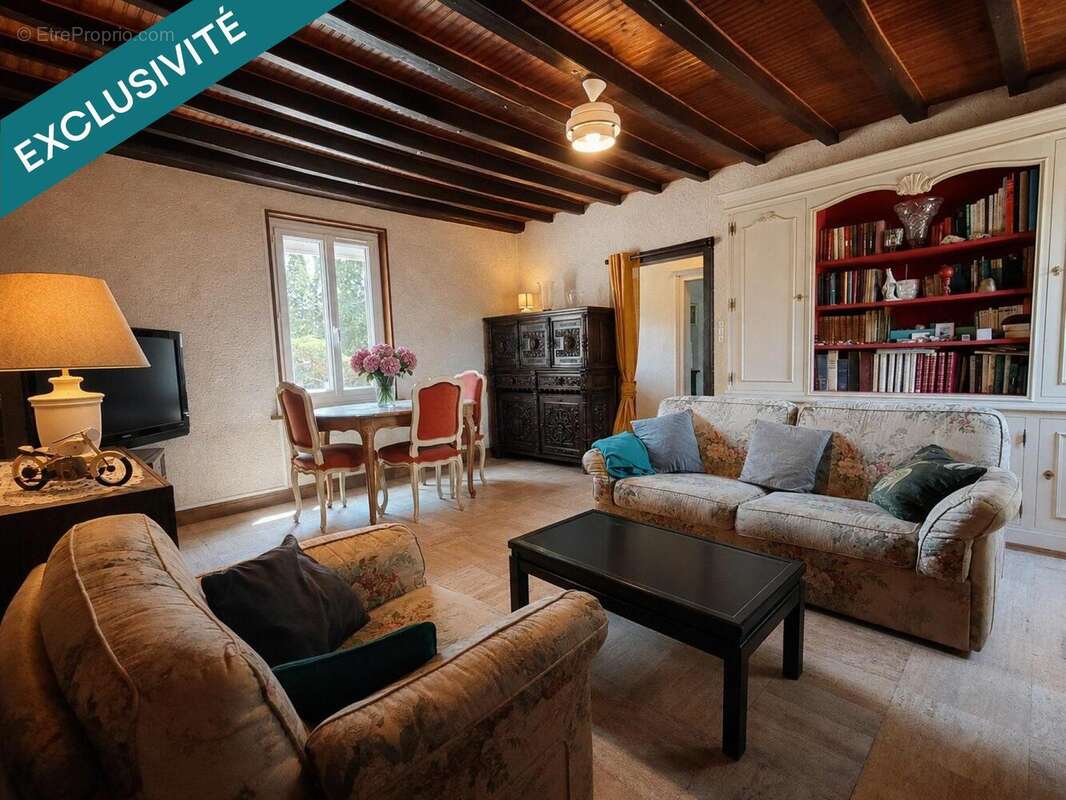 Maison 93 m² à Les Essarts  - photo 2
