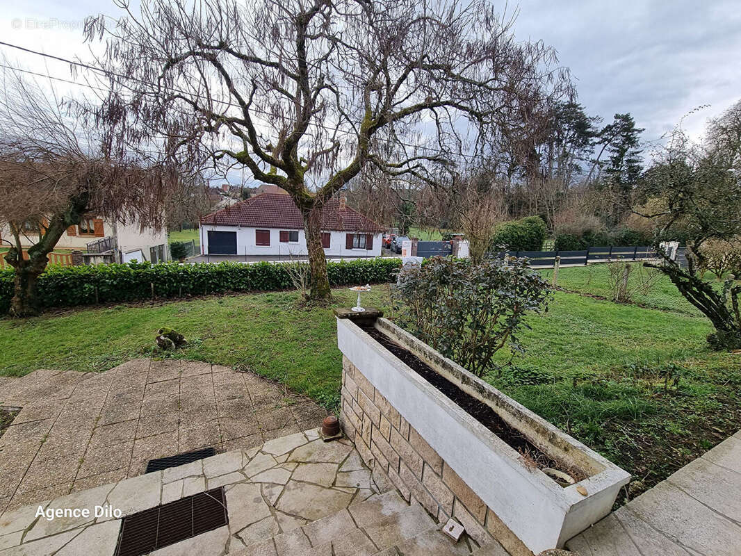 Maison à ERVY-LE-CHATEL