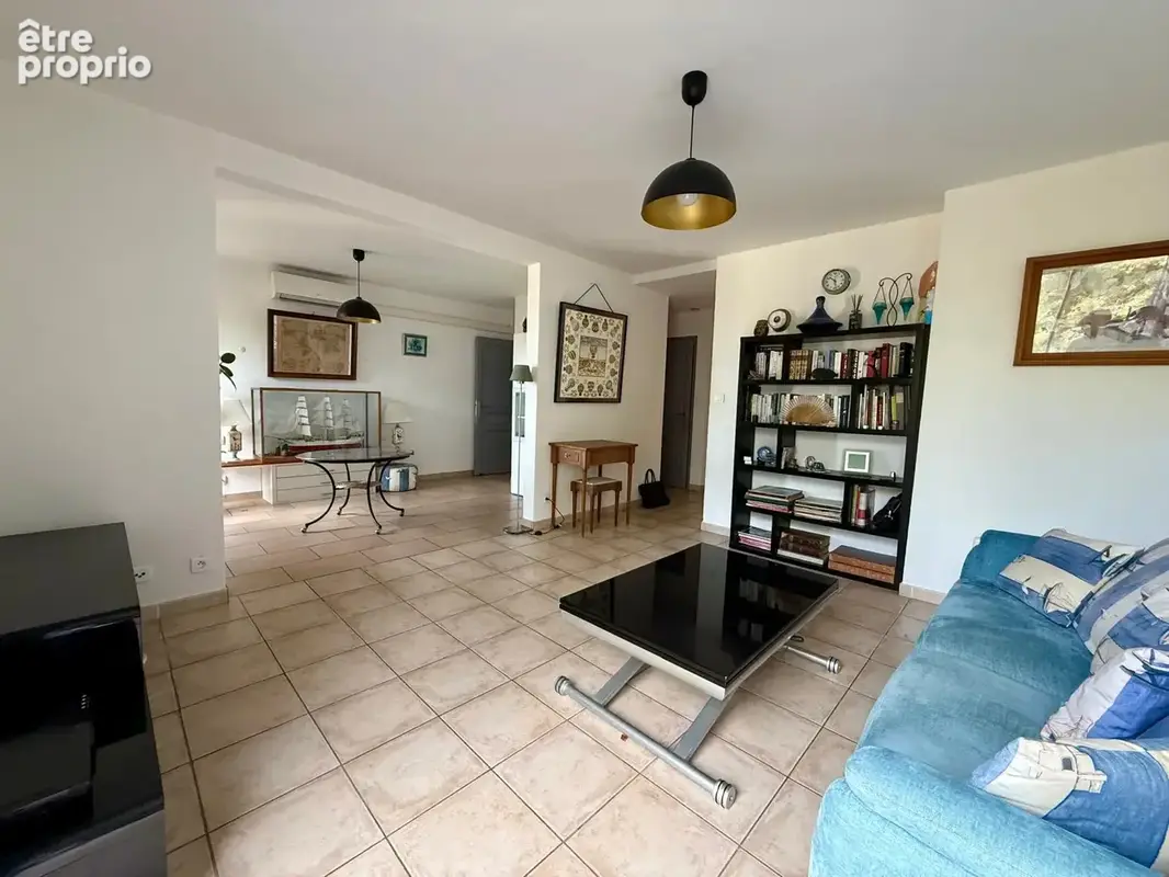 La SEYNE sur MER, au calme sans vis à vis mais proche de toutes commodités, T4 de 89 m2 IDEAL POUR FAMILLE - photo 2