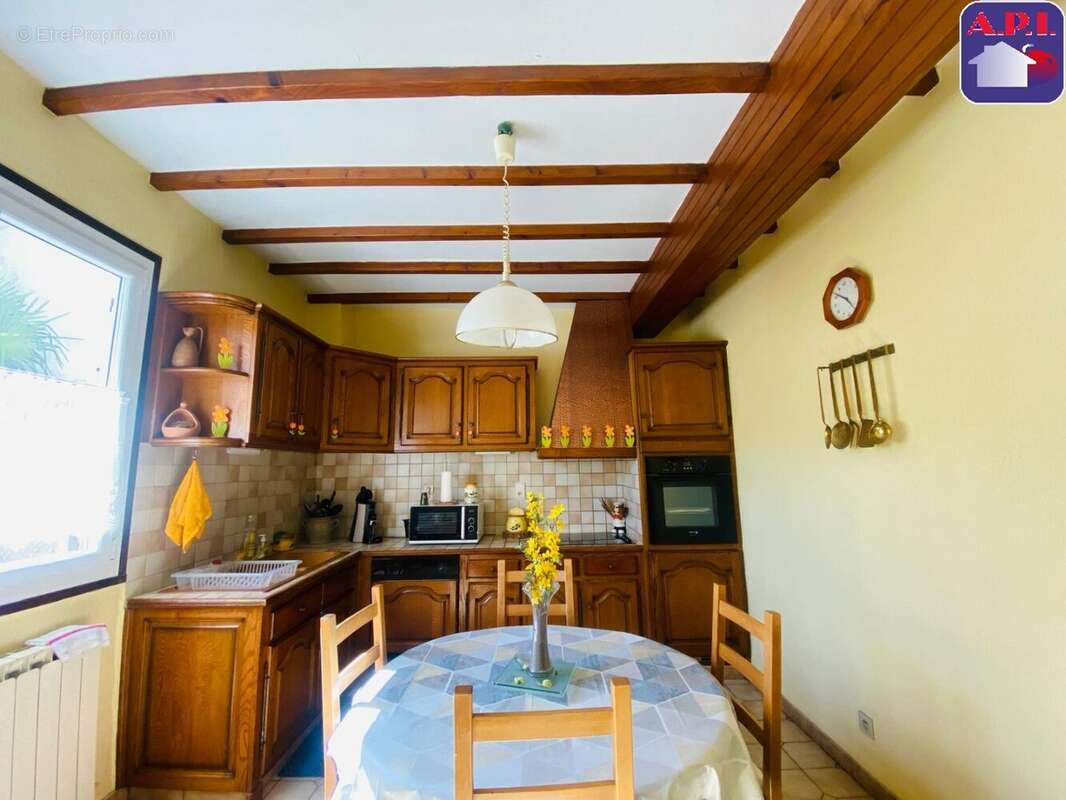 Maison de caractere avec vue exceptionnelle - photo 2